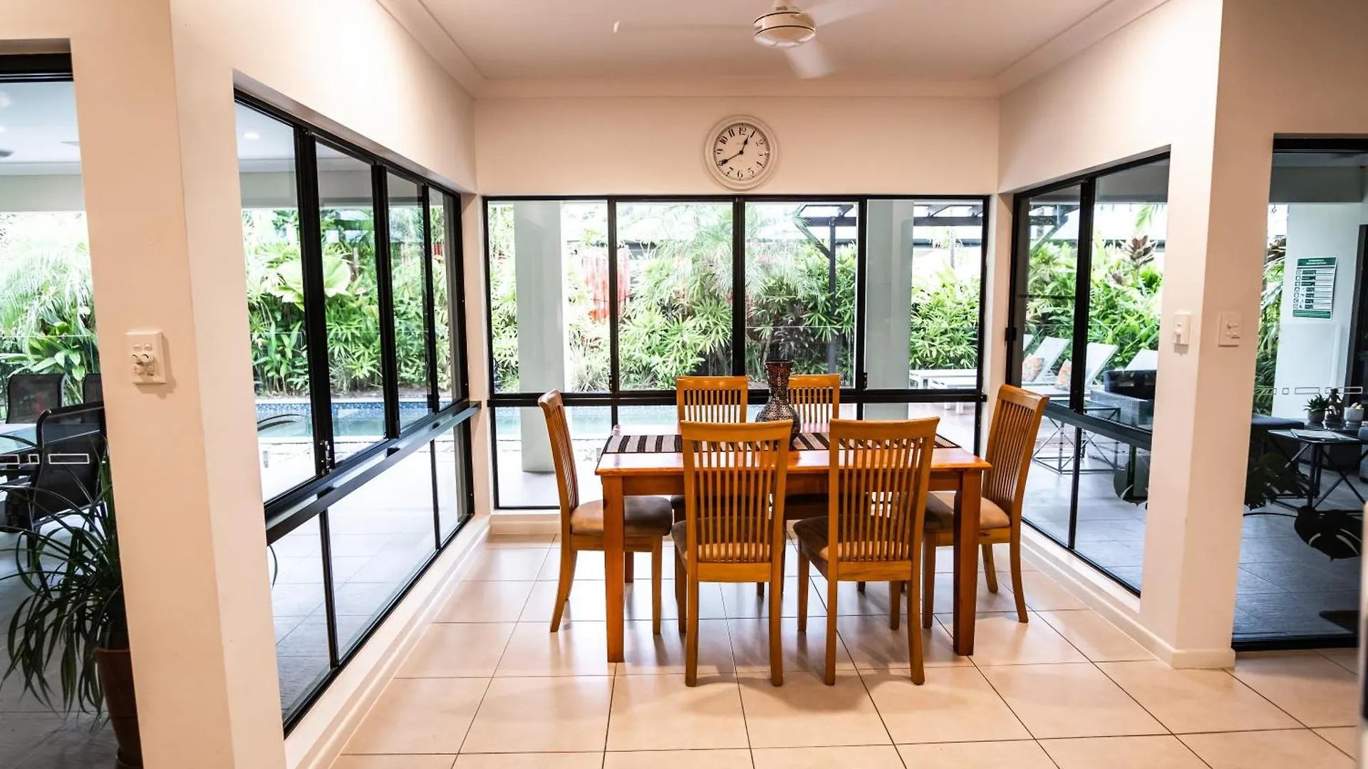 Chez Brolga Villa Port Douglas